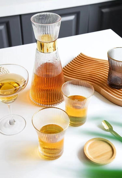 Carafe en Verre Côtelé avec Élégante Carafe à Eau avec Décoration (7 pièces)